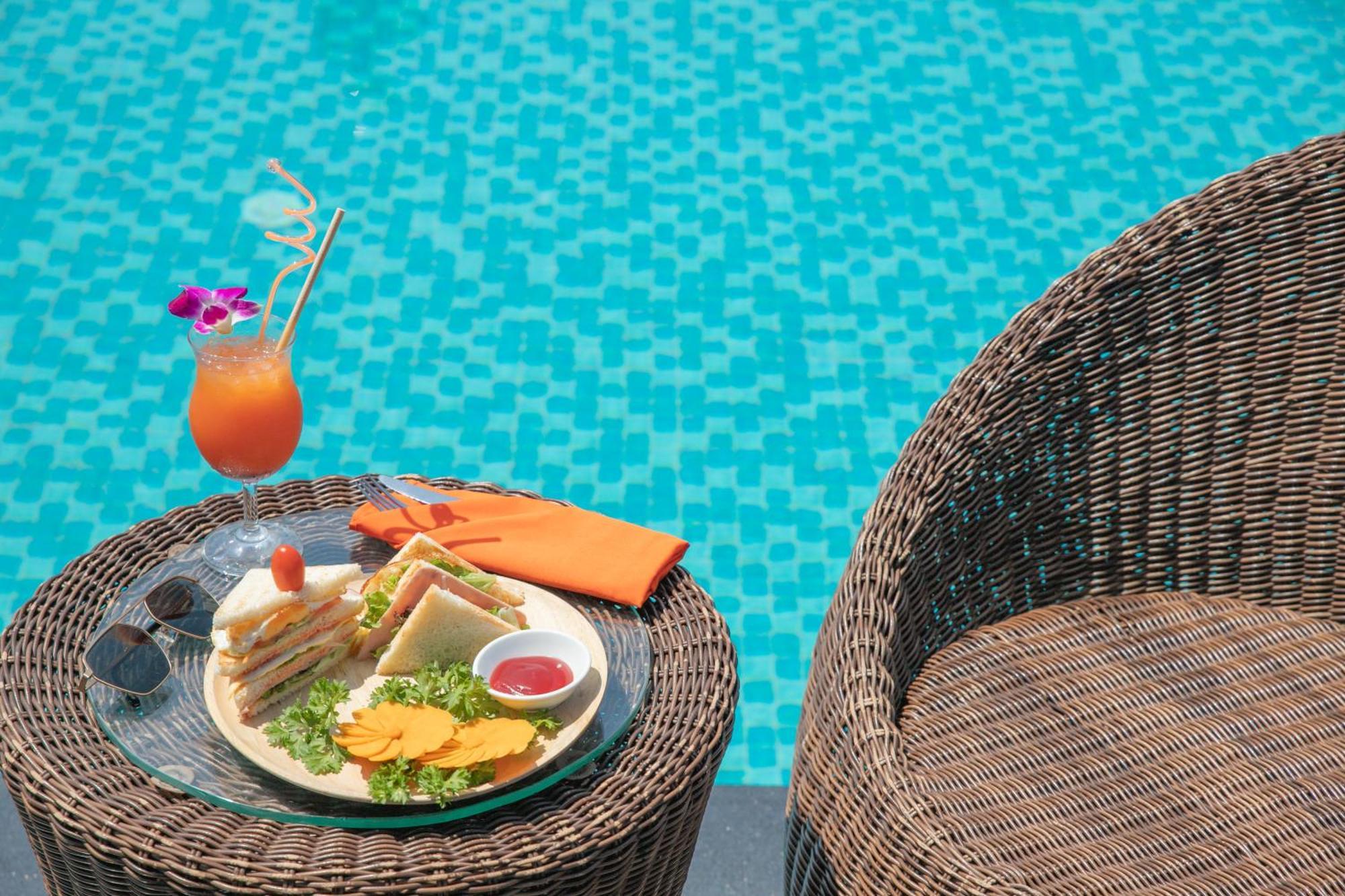 The Sail Hotel - My Khe Beach Da Nang Exterior photo