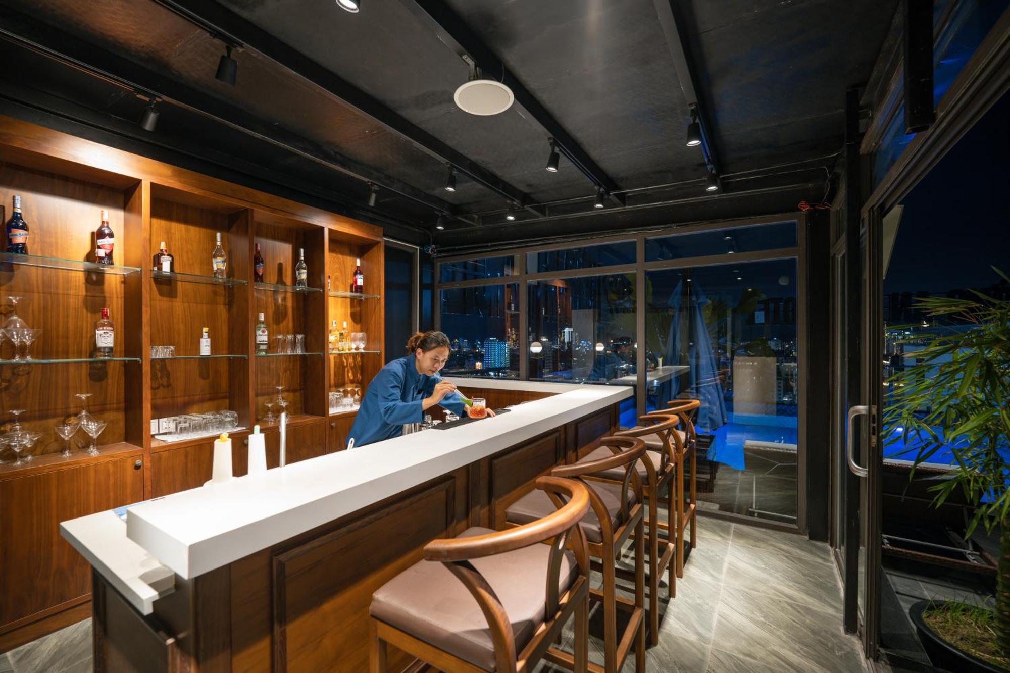 The Sail Hotel - My Khe Beach Da Nang Exterior photo