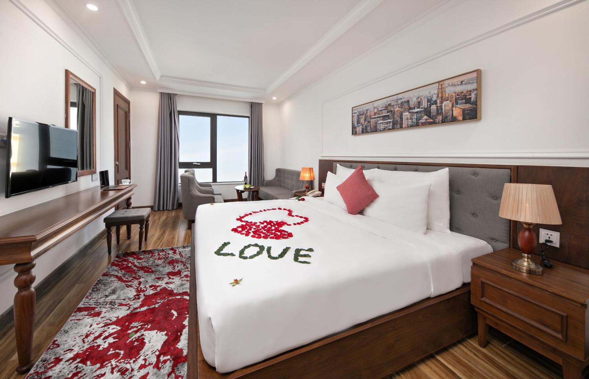The Sail Hotel - My Khe Beach Da Nang Exterior photo
